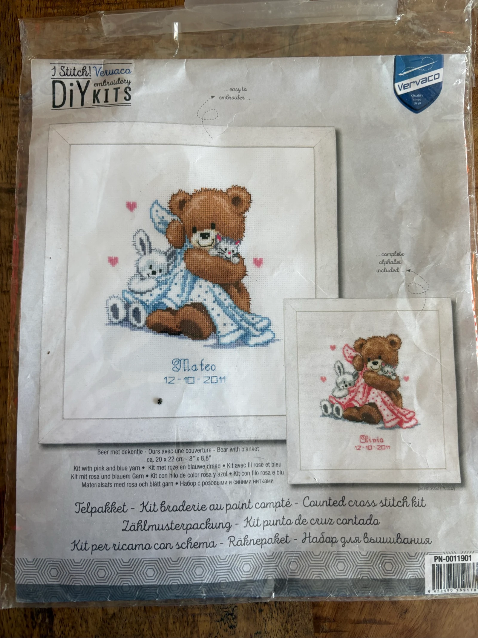 Kit de punto de cruz para osito de nacimiento – photo 2